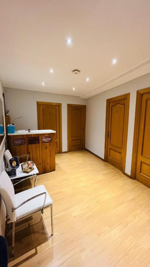 סלאמנקה Hostal Hispanico I מראה חיצוני תמונה