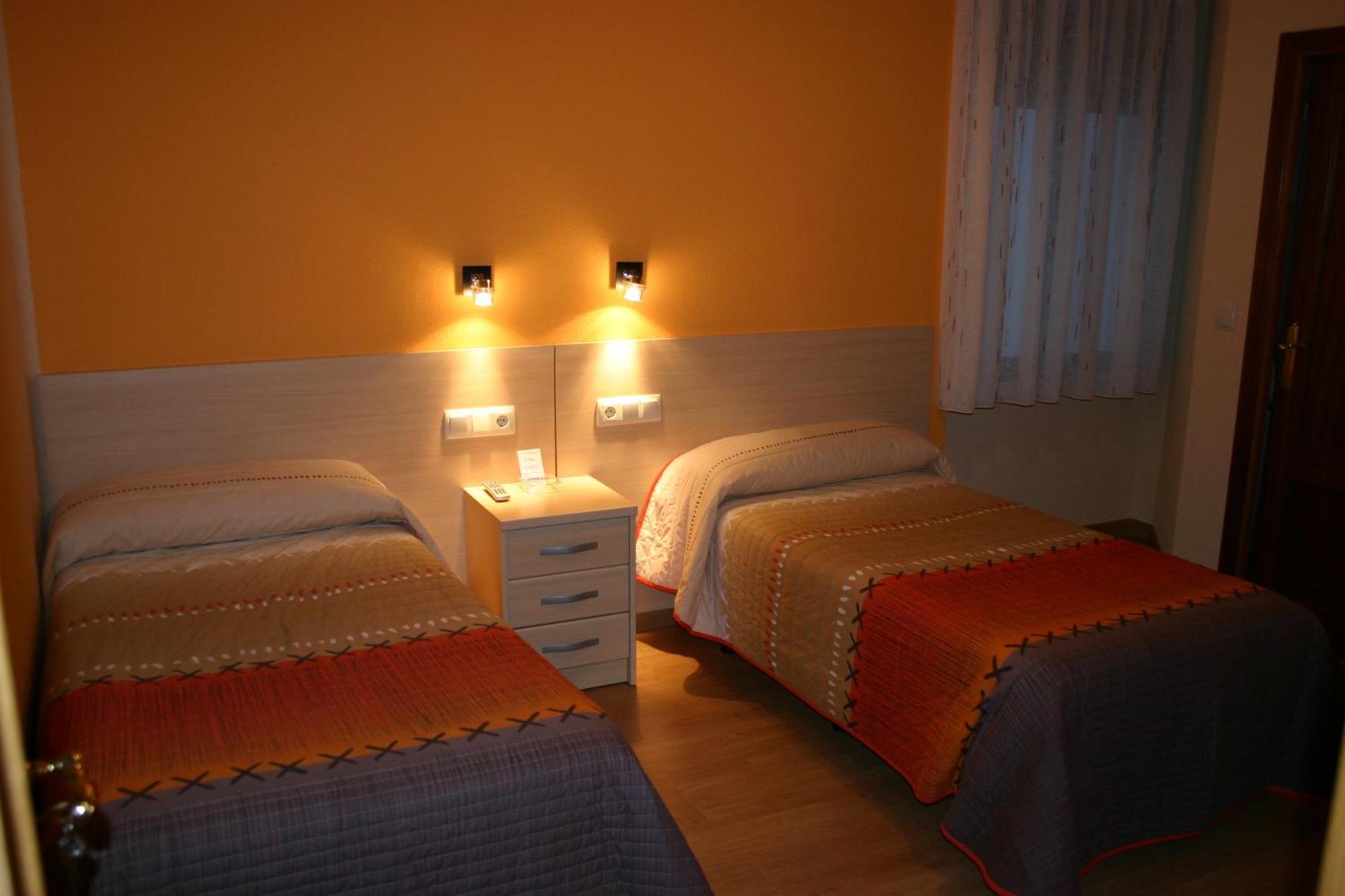 סלאמנקה Hostal Hispanico I מראה חיצוני תמונה