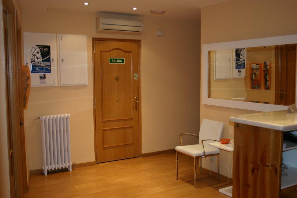 סלאמנקה Hostal Hispanico I מראה חיצוני תמונה