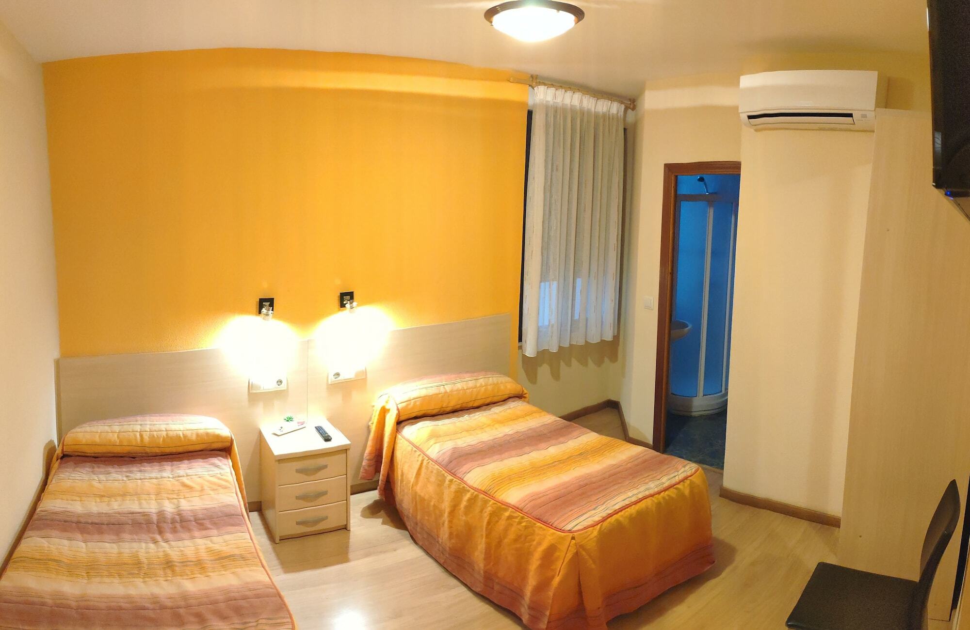 סלאמנקה Hostal Hispanico I מראה חיצוני תמונה